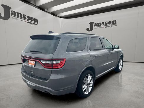 Used 2024 Dodge Durango GT AWD/4WD image 4