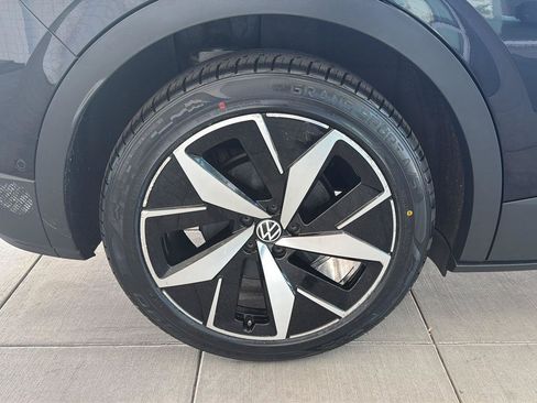Used 2023 Volkswagen ID.4 Pro S RWD image 11