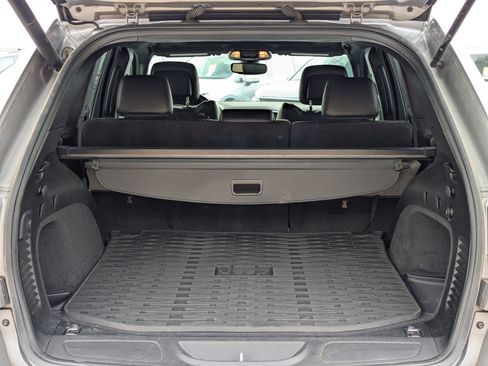 Used 2020 Jeep Grand Cherokee Limited image 24