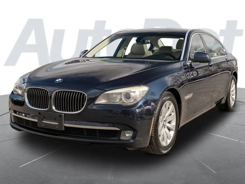 Used 2009 BMW 750Li image 5