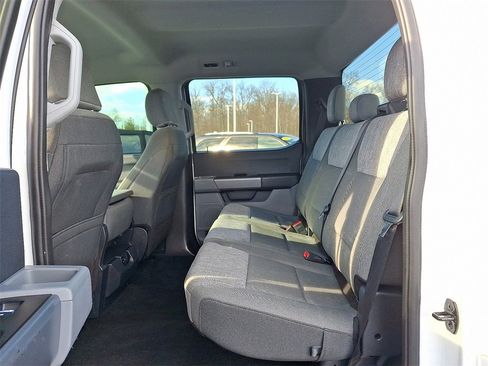 Used 2022 Ford F150 XLT image 10