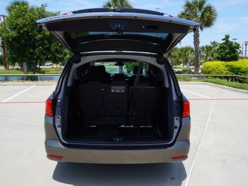 Used 2021 Honda Odyssey EX-L image 39