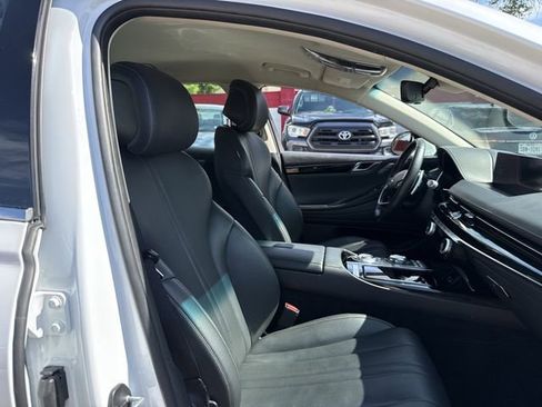 Used 2023 Genesis G80 2.5T AWD/4WD image 25