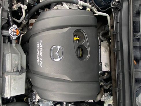 Used 2019 MAZDA CX-5 Touring FWD image 43