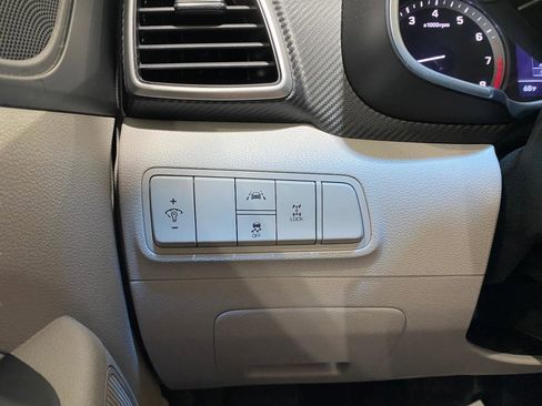 Used 2020 Hyundai Tucson SE AWD/4WD image 9