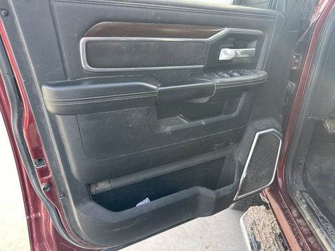 Used 2022 RAM 2500 Laramie w/ Chrome Appearance Group image 10