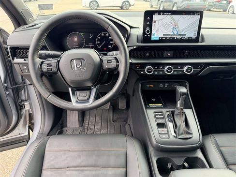 Used 2023 Honda CR-V Sport Touring image 2