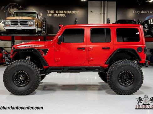 Used 2024 Jeep Wrangler Unlimited Rubicon 392 AWD/4WD image 5