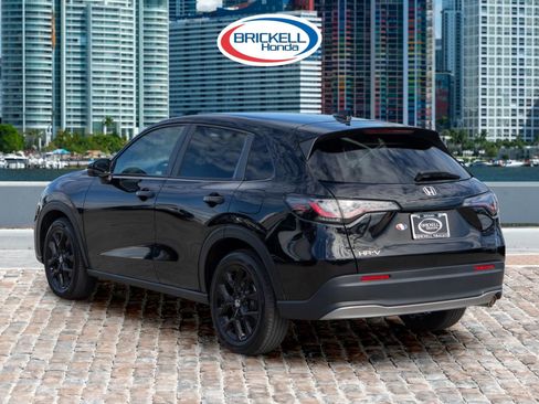 Certified 2023 Honda HR-V Sport image 8