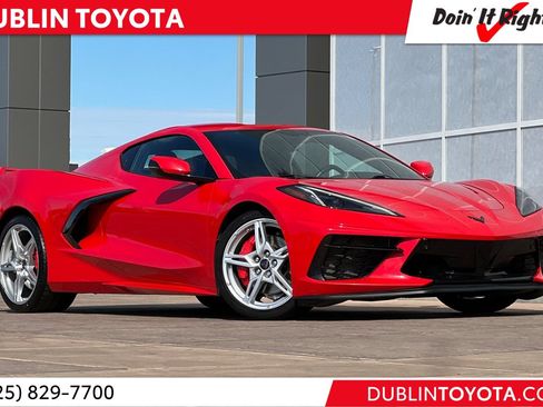 Used 2022 Chevrolet Corvette Stingray Preferred Cpe w/ Z51 Performance Package image 1