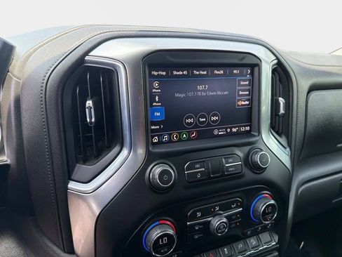 Used 2021 Chevrolet Silverado 1500 LTZ AWD/4WD image 23