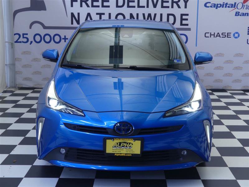 Used 2020 Toyota Prius LE AWD/4WD image 2