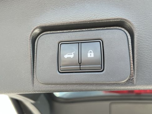 Used 2022 Nissan Rogue SL w/ SL Premium Package AWD/4WD image 8