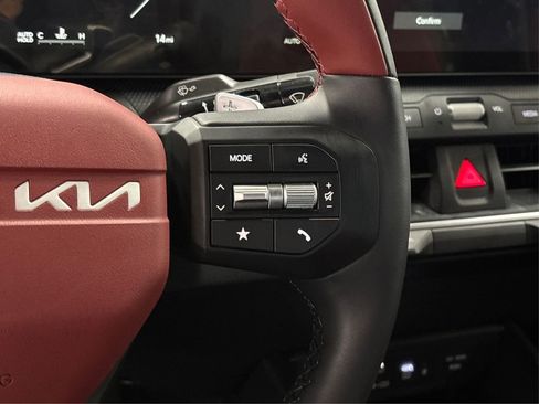 New 2026 Kia K4 GT-Line Turbo w/ GT-Line Premium Package FWD image 21