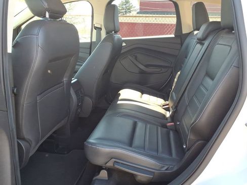 Used 2019 Ford Escape SEL AWD/4WD image 9