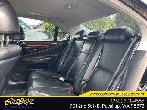 Used 2011 Lexus LS 460 AWD w/ Luxury Value Edition image 15