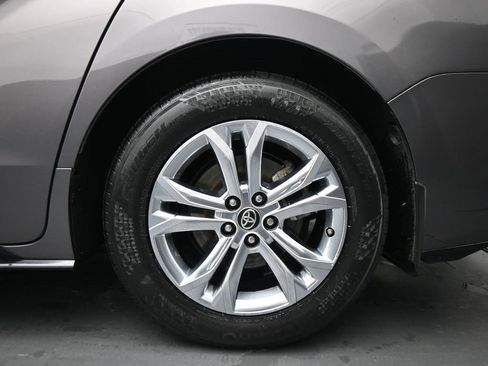 Used 2021 Toyota Sienna XSE w/ XSE Plus Package image 12