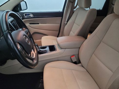 Used 2020 Jeep Grand Cherokee Laredo image 17