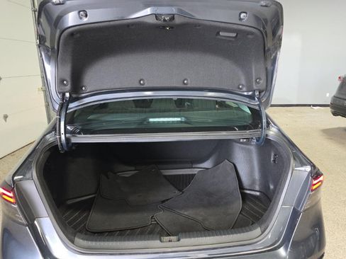Used 2023 Honda Accord LX image 15