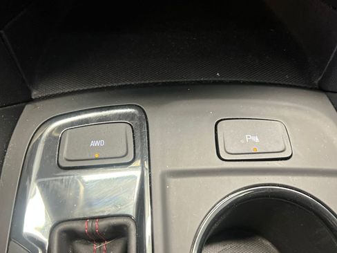 Used 2024 Chevrolet Equinox RS AWD/4WD image 30