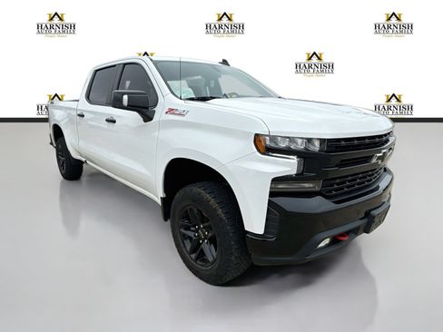 Used 2021 Chevrolet Silverado 1500 LT Trail Boss w/ Convenience Package II AWD/4WD image 7