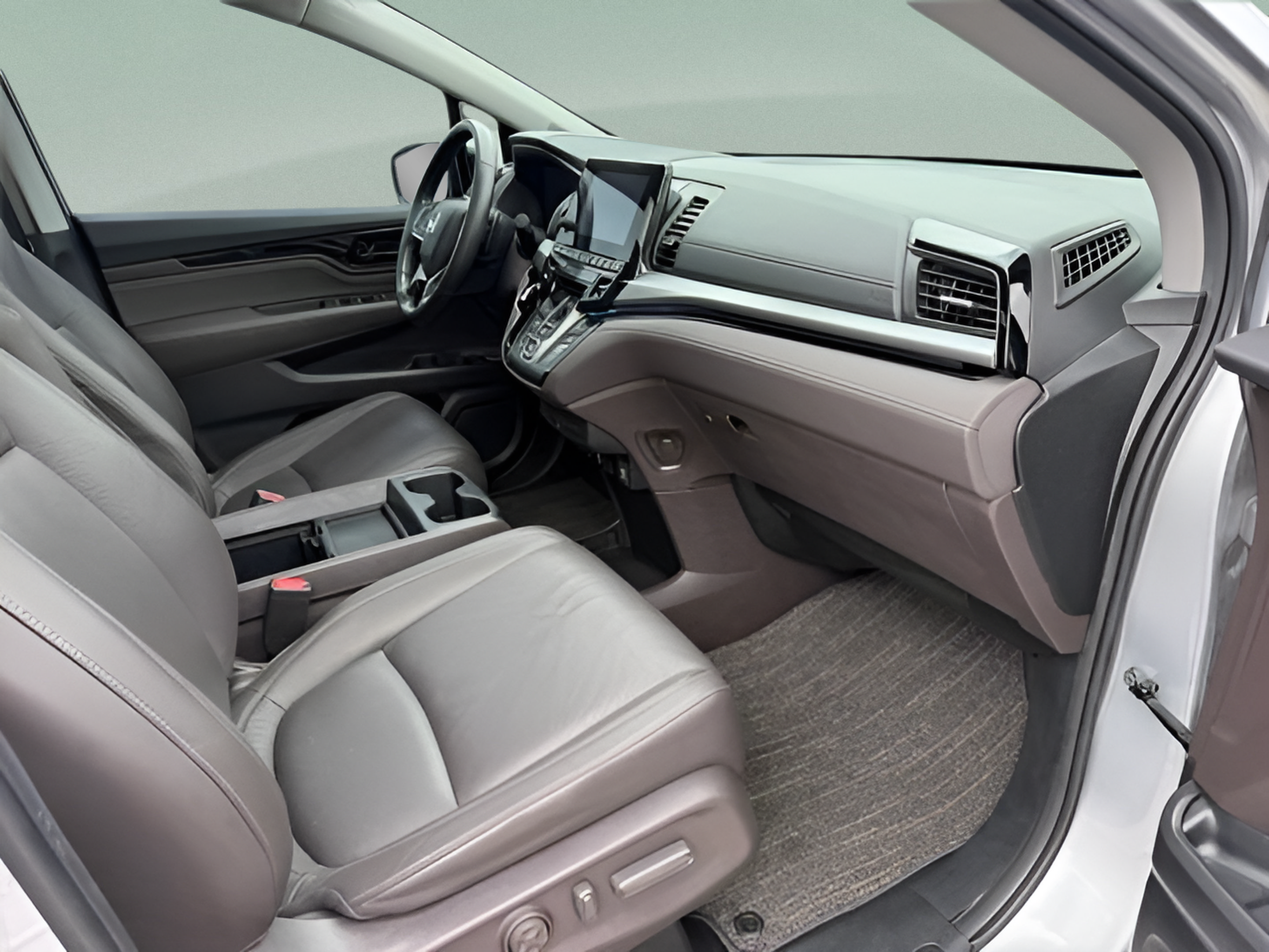 Certified 2024 Honda Odyssey Touring image 27