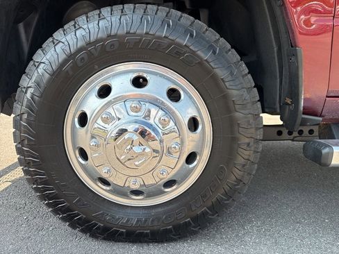 Used 2019 RAM 3500 Lone Star image 14