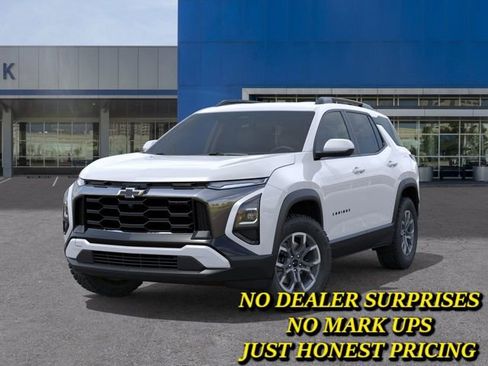 New 2026 Chevrolet Equinox ACTIV w/ Convenience Package III FWD image 6