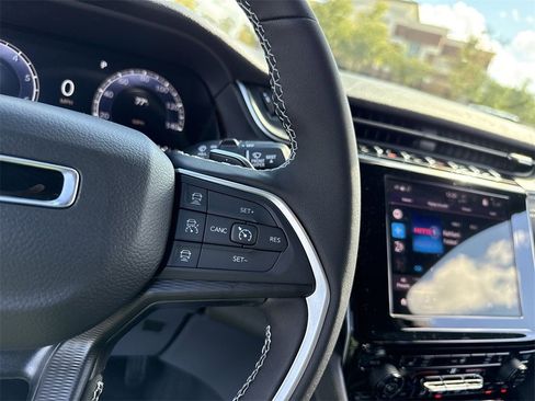 New 2025 Jeep Grand Cherokee L Laredo w/ Luxury Tech Group I image 15