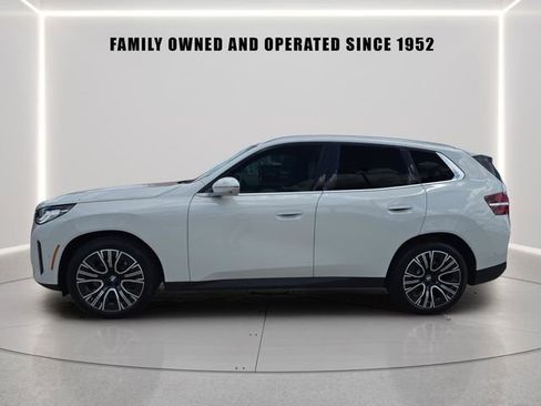 Used 2025 BMW X3 xDrive30i w/ Premium Package AWD/4WD image 5