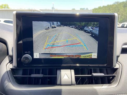 Used 2025 Toyota RAV4 XLE w/ Convenience Package FWD image 26