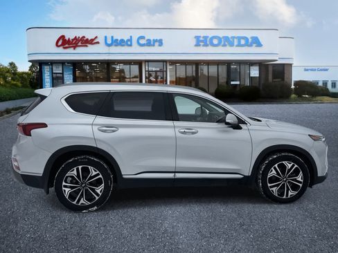 Used 2019 Hyundai Santa Fe Limited image 6