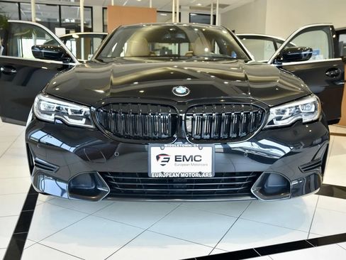 Used 2022 BMW 330i xDrive Sedan w/ Premium Package AWD/4WD image 2