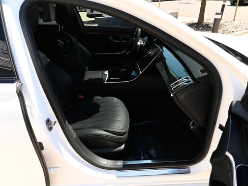Used 2024 Mercedes-Benz S 63 AMG S image 58