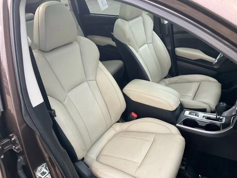 Used 2019 Subaru Ascent Limited w/ Popular Package #2A AWD/4WD image 15