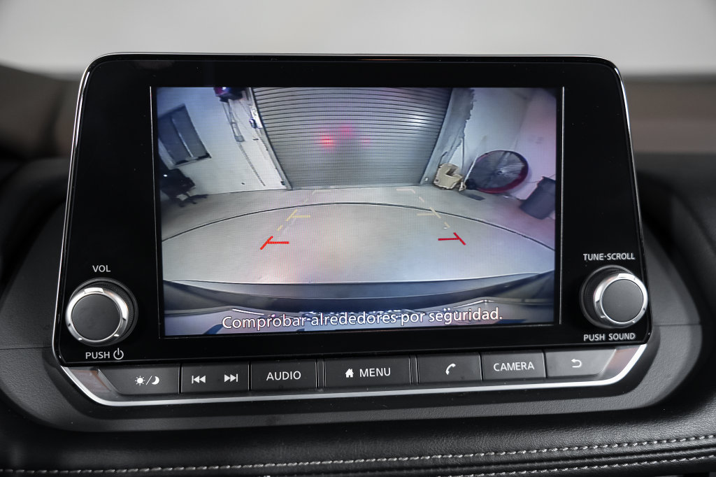 Used 2023 Nissan Rogue S FWD image 30