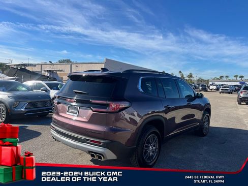 Certified 2025 GMC Acadia Elevation image 7