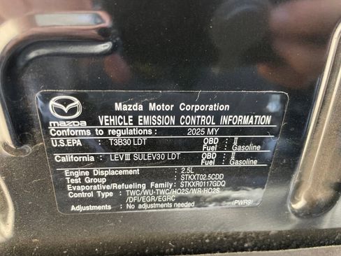Used 2025 MAZDA CX-50 AWD 2.5 S w/ Preferred Package image 31