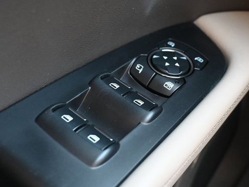 Used 2023 Lincoln Nautilus Reserve w/ Equipment Group 201A image 40