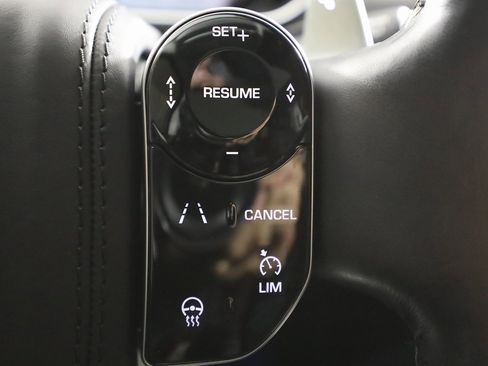 Used 2022 Land Rover Range Rover LWB SV Autobiography image 21