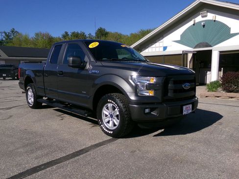 Used 2015 Ford F150 XL w/ Equipment Group 101A Mid AWD/4WD image 21