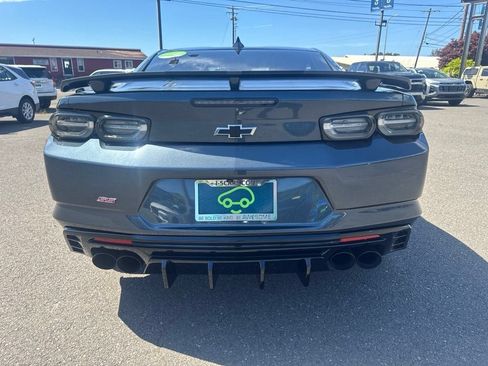 Used 2020 Chevrolet Camaro SS RWD image 6