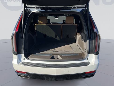 Used 2023 Cadillac Escalade ESV Sport w/ Touring Package image 26