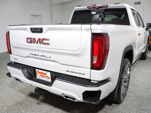 Used 2024 GMC Sierra 1500 Denali image 7
