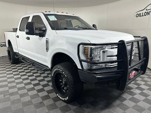 Used 2019 Ford F250 4x4 Crew Cab Super Duty image 8