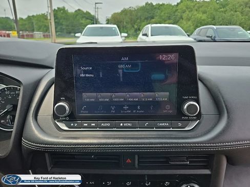 Used 2024 Nissan Rogue S AWD/4WD image 21