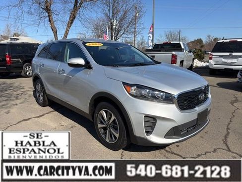 Used 2020 Kia Sorento LX image 1