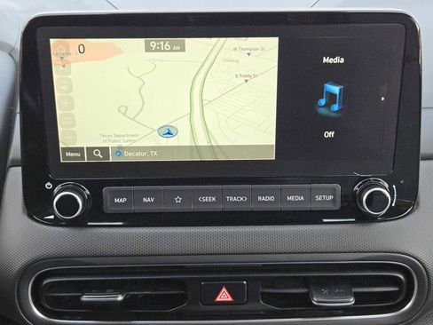 Certified 2023 Hyundai Kona SEL w/ Convenience Package image 16