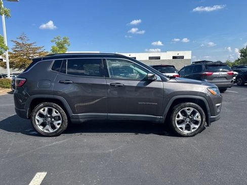 Used 2019 Jeep Compass Limited w/ Advanced Safety Group FWD image 6