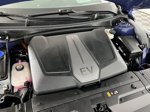 Used 2023 Kia EV6 GT-Line image 35